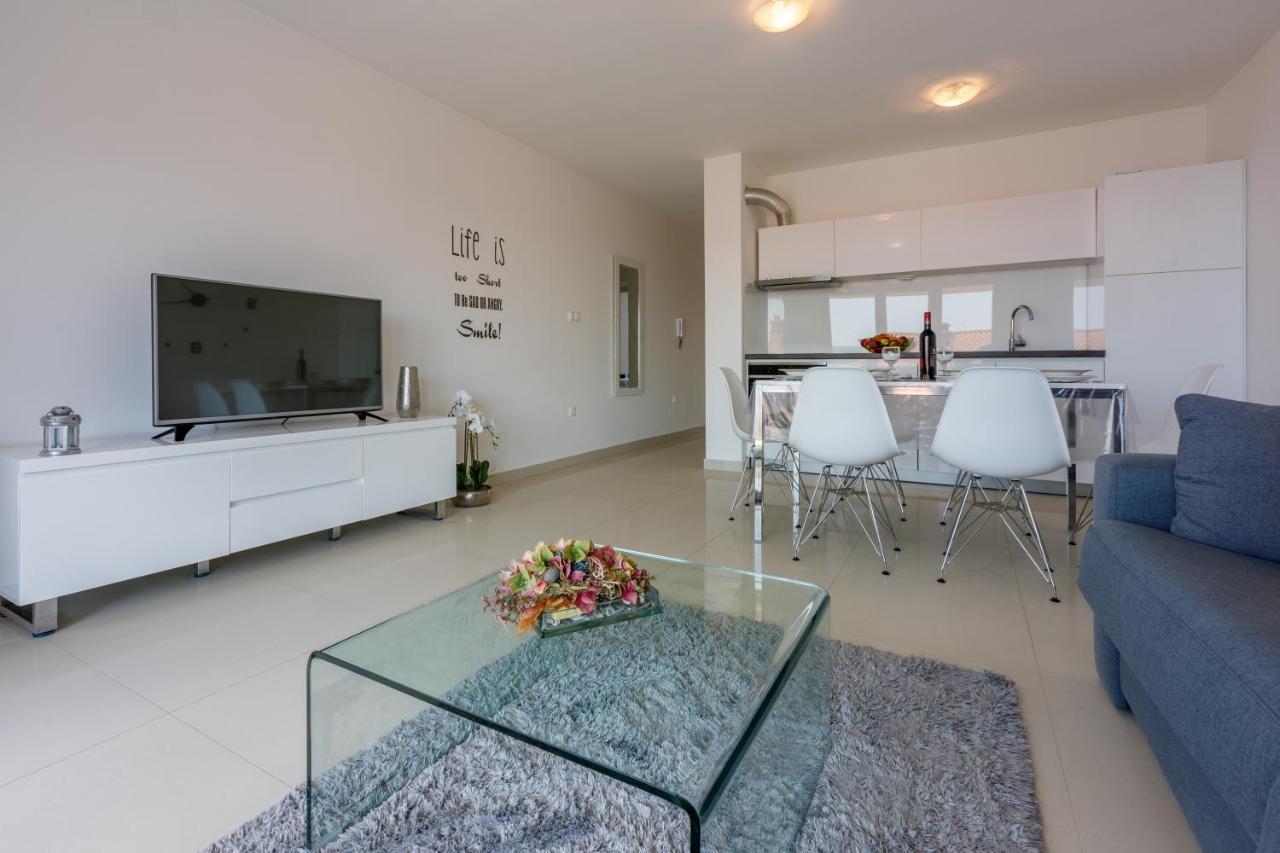 קריקווניצה Apartmani Ilicevic מראה חיצוני תמונה
